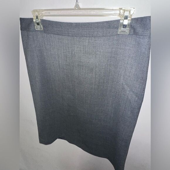 Nili Lotan | NWTs Virgin Wool Pippa Skirt Size 10 - Picture 6 of 11